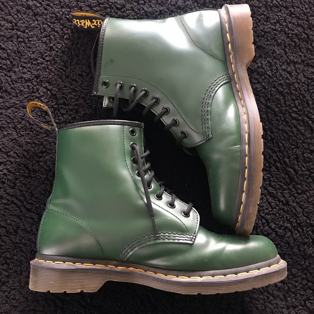DR Martens,  green boots size 8, 41EU in perfect condition